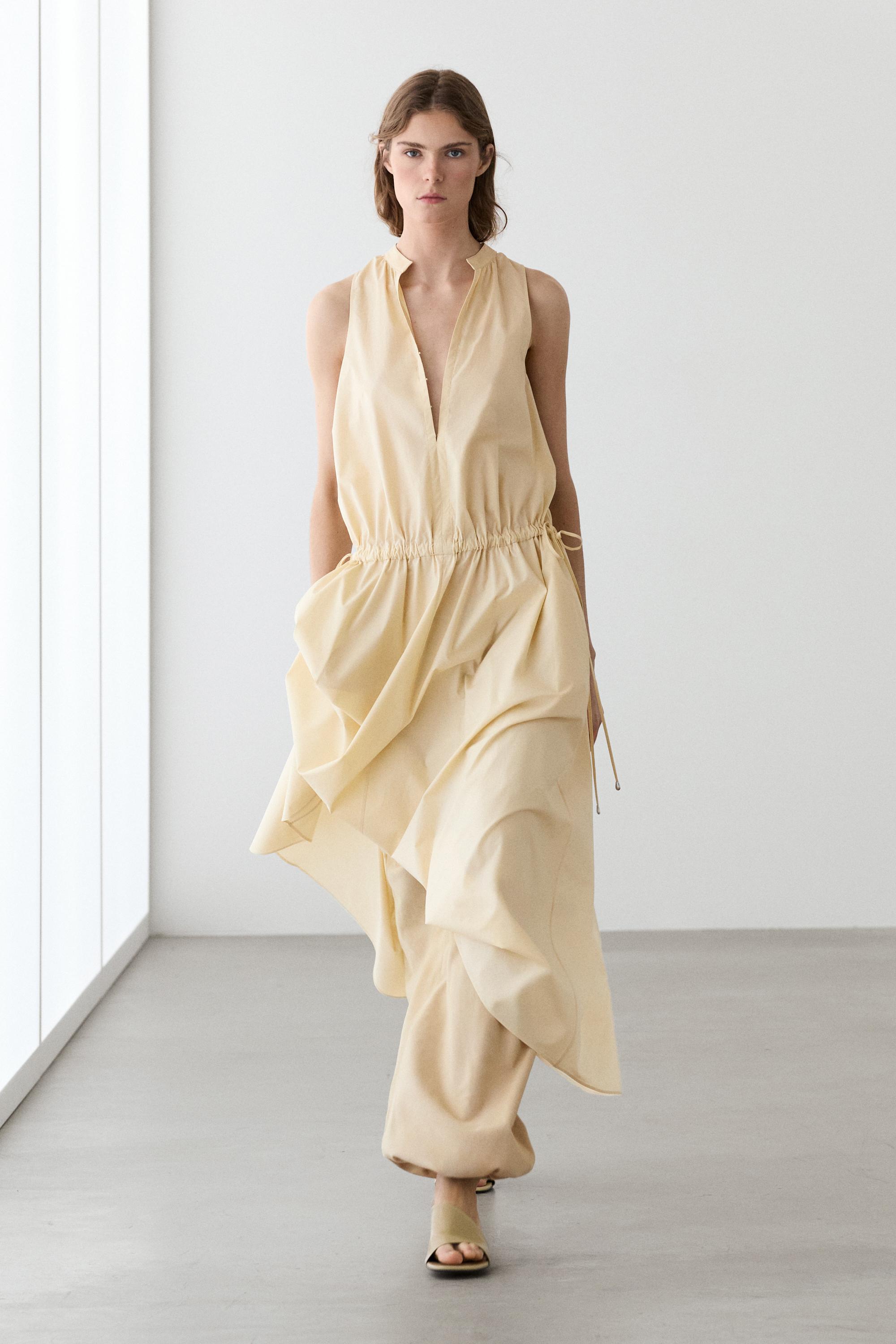 100% cotton midi dress with elasticated waist